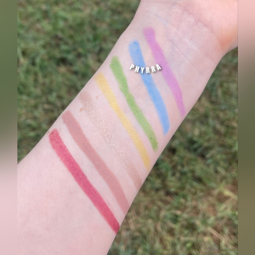 XOXO | Electric Slide Eyeshadow Smudge Stick | Lime Crime | Brand New in Box - Picture 7 of 16